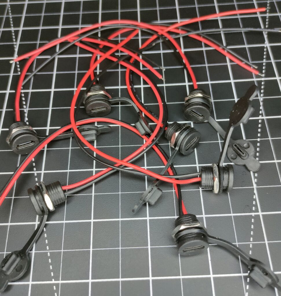 USB Type-C роз'єм на панель, до 3А, чорний (мама Type С)