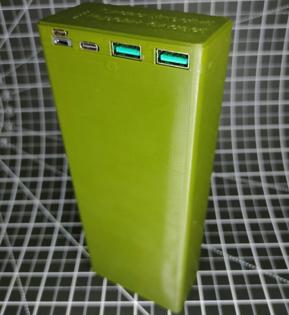 Замовити повербанк (повербанк для ноутбуков) Повербанк 100000 mAh 100Аг для роутера MAXIMUM POWER BataFly (370Wh)