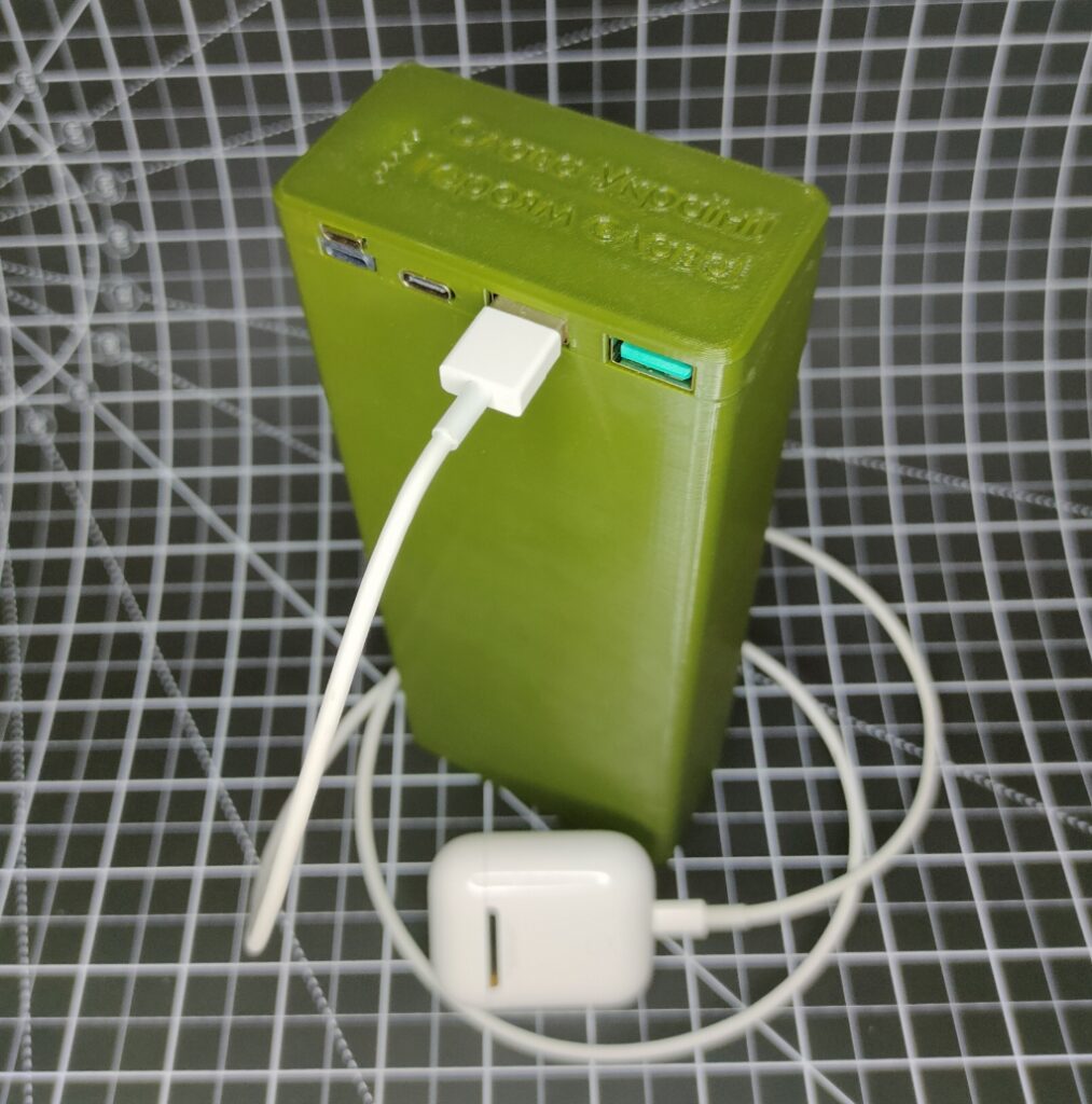 Купить хороший power bank (повербанк айфон) Повербанк 60000mAh 60Аг для роутера ULTRA PowerBank BataFly (222Wh)