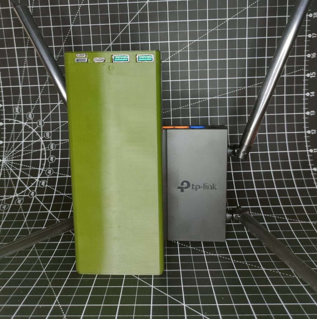 Повербанк Lightning (повербанк для айфона) 100000 mAh 100 Аг повербанк для роутера MAXIMUM POWER BataFly (370Wh)