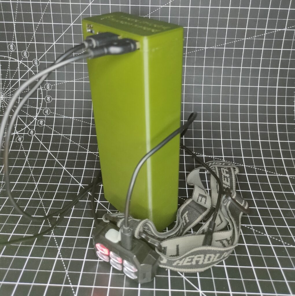 Повербанк с фонариком (повер банк купити) 60000mAh 60Аг повербанк для роутера ULTRA PowerBank BataFly (222Wh)